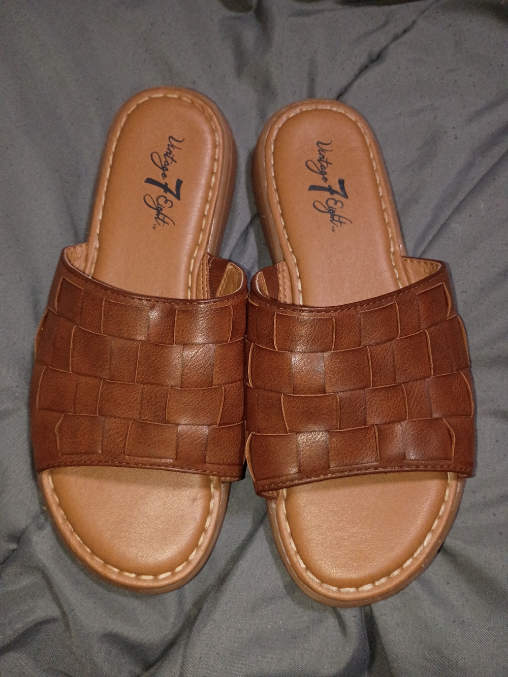 Vintage 7 Eight Brown Woven Slide Sandals